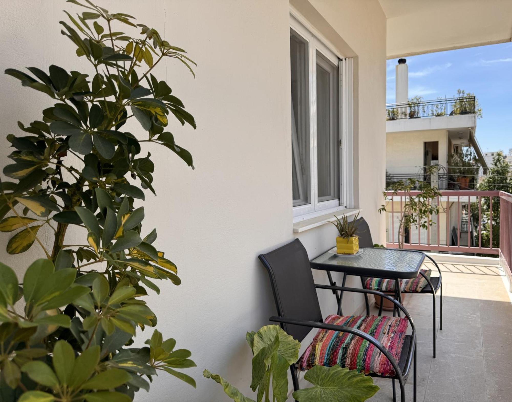 Navaro Apartments Pátra Eksteriør bilde